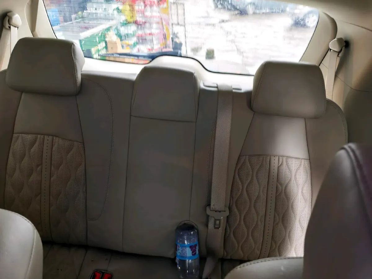 2022 Buick GL8 2.0T 237HP L4 9AT,autocango,china used car exporter,china ev exporter,chinese used car exporter,chinese used ev exporter