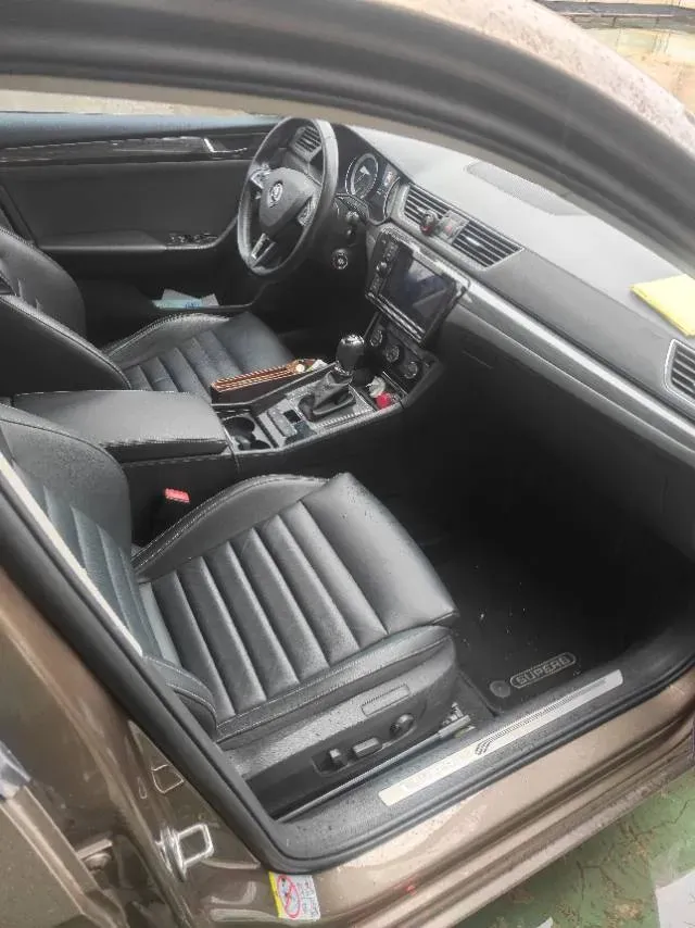 2018 Skoda Kodiak 1.8T 180HP L4 7DCT,autocango,china used car exporter,china ev exporter,chinese used car exporter,chinese used ev exporter