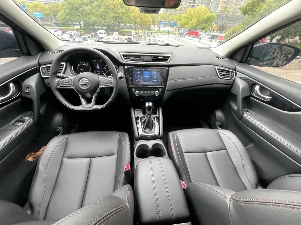 2022 Nissan Qashqai 2.0L 151HP L4 CVT,autocango,china used car exporter,china ev exporter,chinese used car exporter,chinese used ev exporter