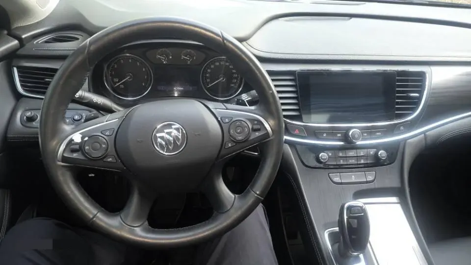 2021 Buick Larcosse 2.0T 237HP L4 9AT,autocango,china used car exporter,china ev exporter,chinese used car exporter,chinese used ev exporter