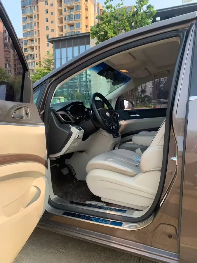 2021 Buick GL8 2.0T 237HP L4 9AT,autocango,china used car exporter,china ev exporter,chinese used car exporter,chinese used ev exporter
