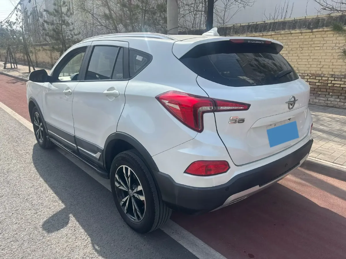 2018 HaiMa S5 1.5T 163HP L4 CVT,autocango,china used car exporter,china ev exporter,chinese used car exporter,chinese used ev exporter