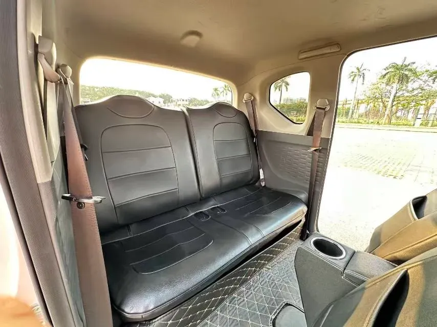 2021 WuLing HongGuang MINI EV BEV 13.9KWH,autocango,china used car exporter,china ev exporter,chinese used car exporter,chinese used ev exporter