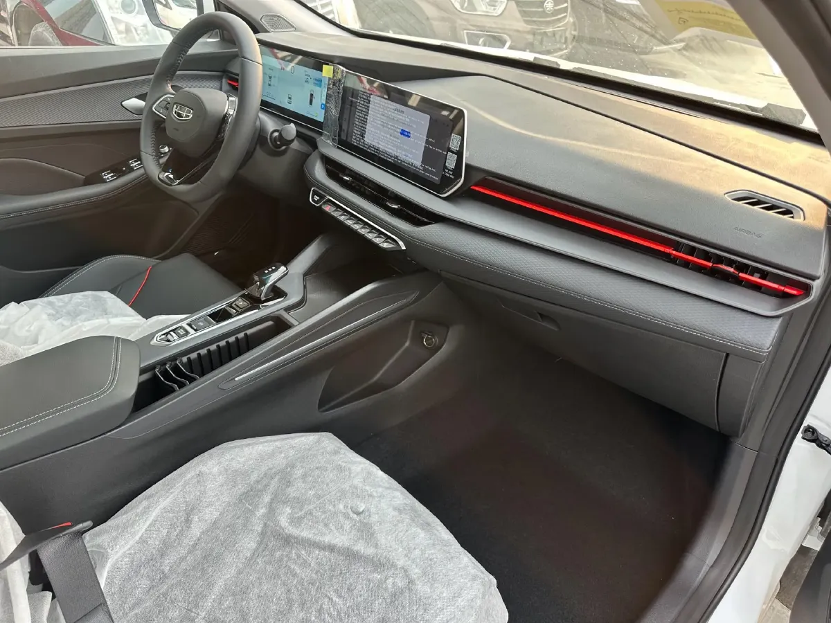 2024 Geely Binray 1.5T 181HP L4 7DCT,autocango,china used car exporter,china ev exporter,chinese used car exporter,chinese used ev exporter