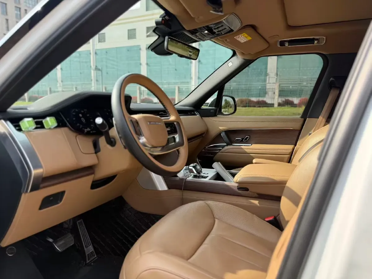 2024 Land Rover Range Rover 3.0T 400HP L6 8AT,autocango,china used car exporter,china ev exporter,chinese used car exporter,chinese used ev exporter