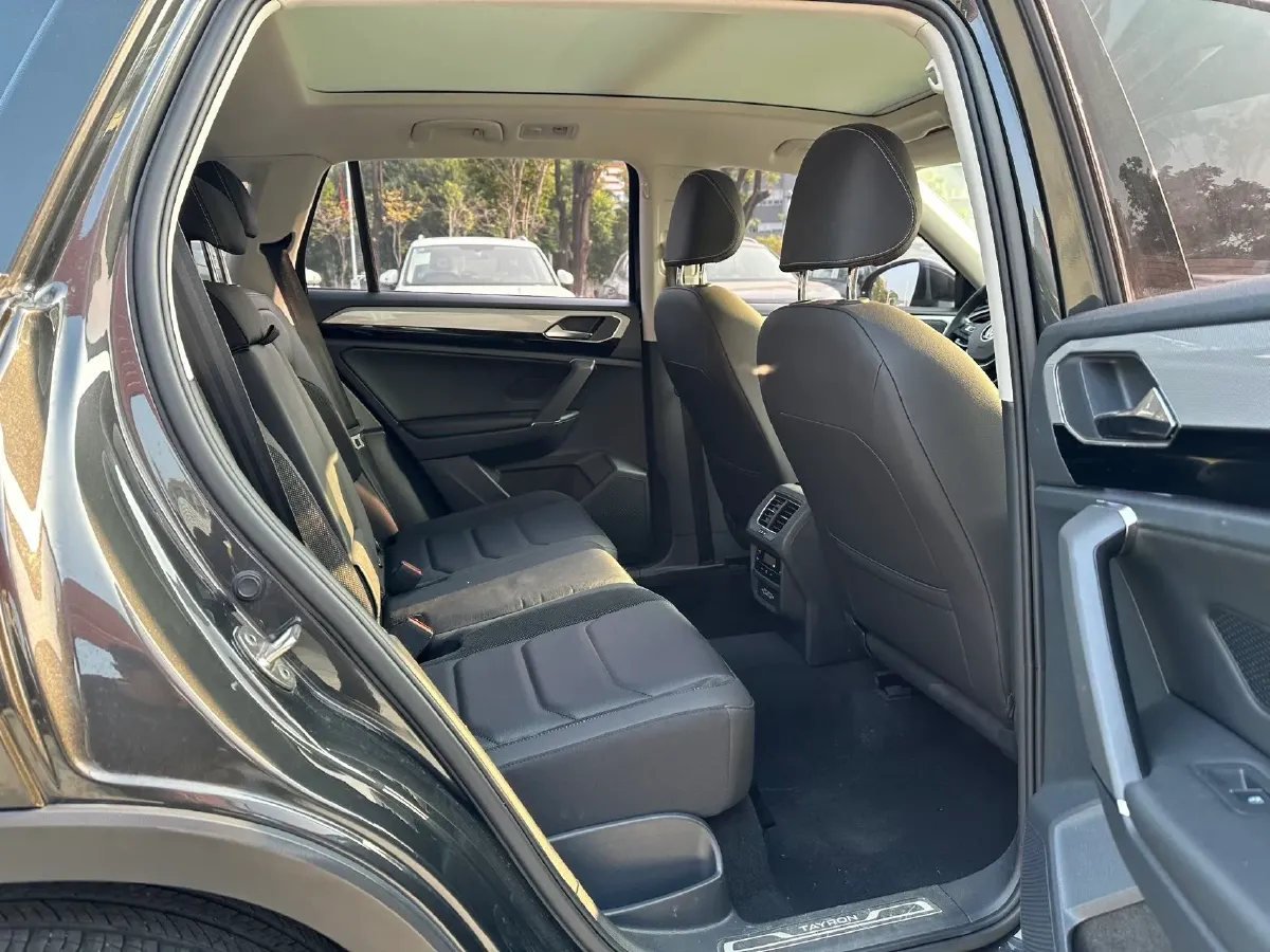 2020 Volkswagen Tayron 2.0T 186HP L4 7DCT,autocango,china used car exporter,china ev exporter,chinese used car exporter,chinese used ev exporter