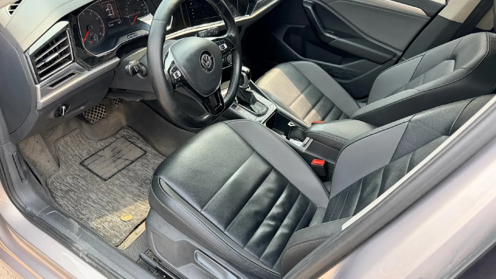 2020 Volkswagen Sagitar 1.4T 150HP L4 7DCT,autocango,china used car exporter,china ev exporter,chinese used car exporter,chinese used ev exporter