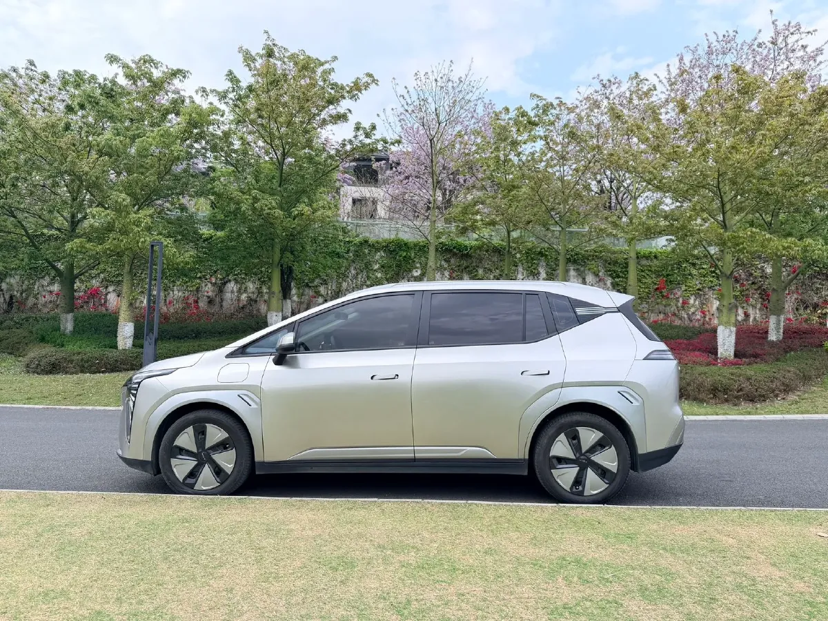 2023 GAC Trumpchi GS4 1.5T 177HP L4 6AT,autocango,china used car exporter,china ev exporter,chinese used car exporter,chinese used ev exporter