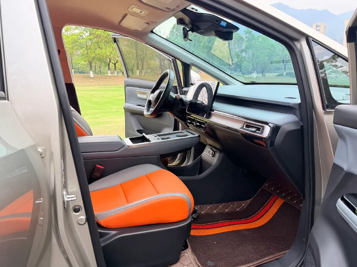 2023 GAC Trumpchi GS4 1.5T 177HP L4 6AT,autocango,china used car exporter,china ev exporter,chinese used car exporter,chinese used ev exporter