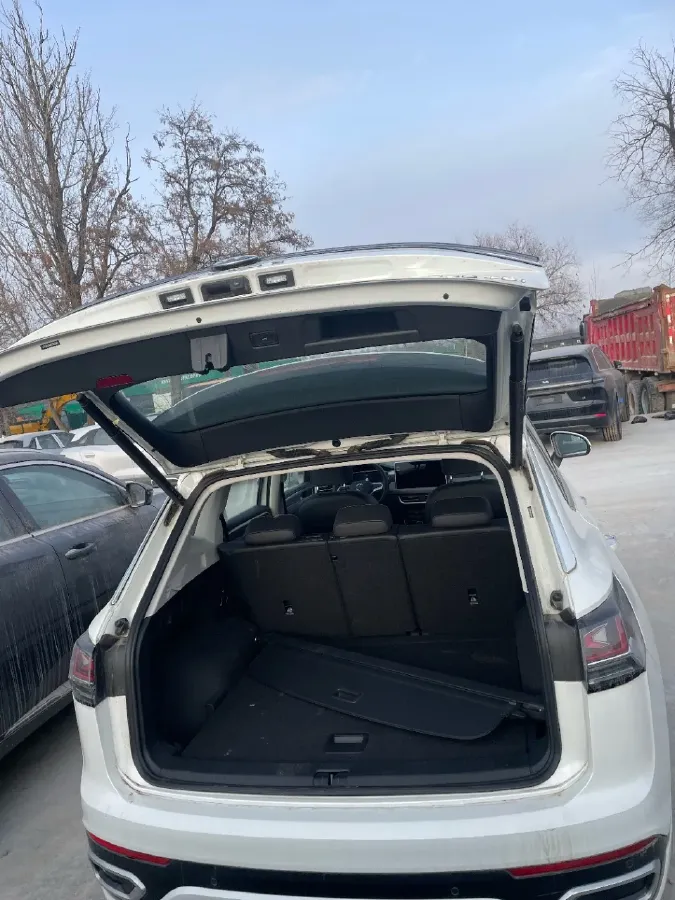 2023 Volkswagen Tayron 2.0T 186HP L4 7DCT,autocango,china used car exporter,china ev exporter,chinese used car exporter,chinese used ev exporter