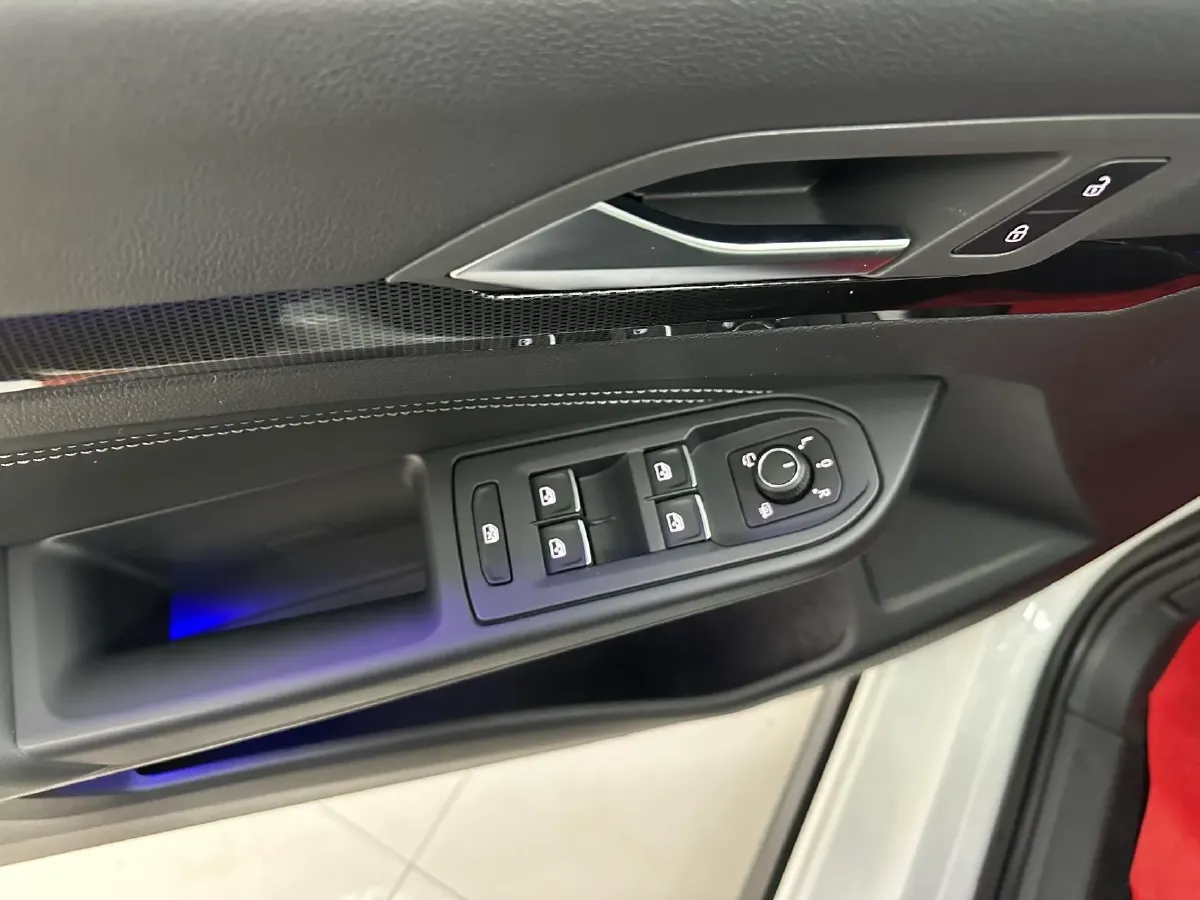 2023 Volkswagen Golf 1.4T 150HP L4 7DCT,autocango,china used car exporter,china ev exporter,chinese used car exporter,chinese used ev exporter