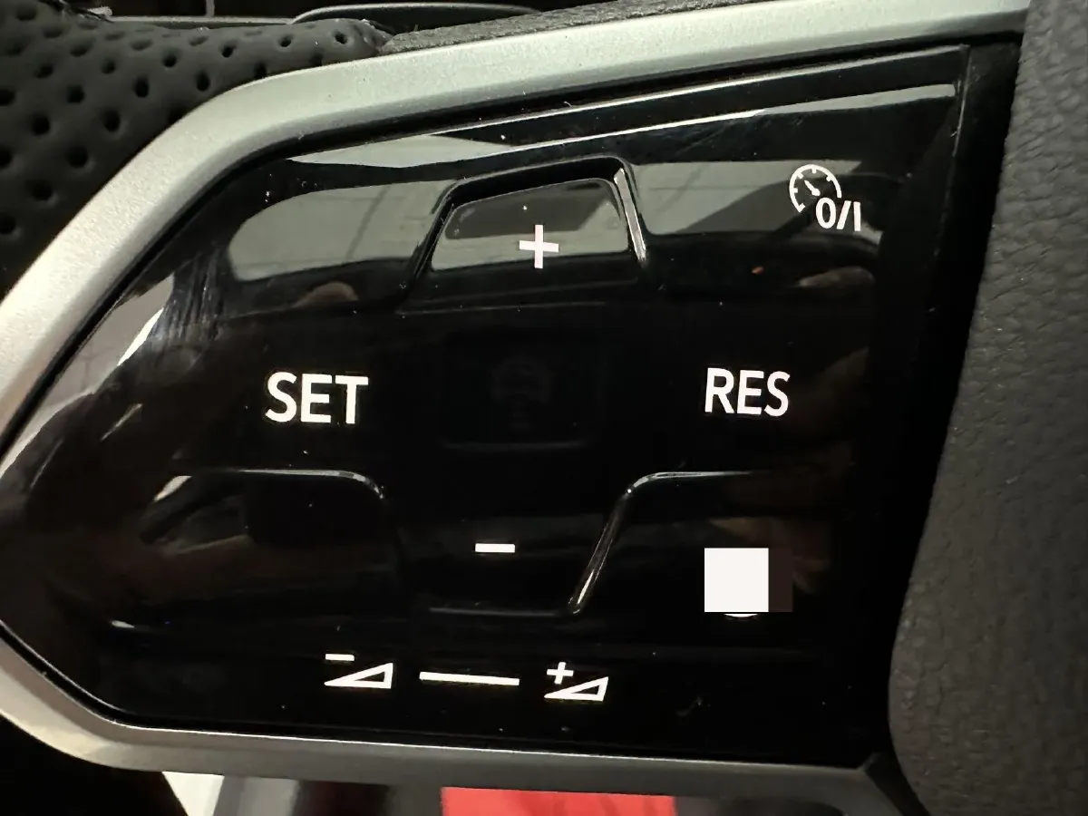 2023 Volkswagen Golf 1.4T 150HP L4 7DCT,autocango,china used car exporter,china ev exporter,chinese used car exporter,chinese used ev exporter