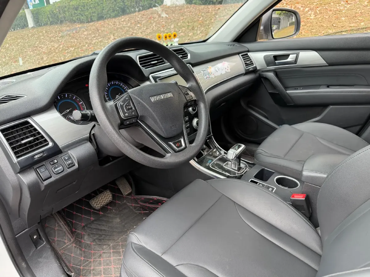 2018 Haval H2 1.5T 150HP L4 7DCT,autocango,china used car exporter,china ev exporter,chinese used car exporter,chinese used ev exporter