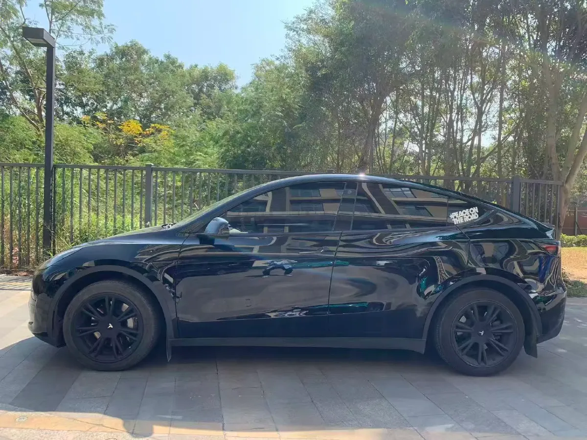 2022 Tesla Model Y BEV 60KWH,autocango,china used car exporter,china ev exporter,chinese used car exporter,chinese used ev exporter