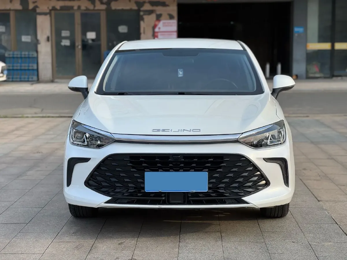 2020 BeiJing Auto U5 1.5L 116HP L4 5MT,autocango,china used car exporter,china ev exporter,chinese used car exporter,chinese used ev exporter