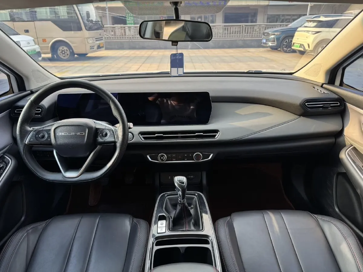 2020 BeiJing Auto U5 1.5L 116HP L4 5MT,autocango,china used car exporter,china ev exporter,chinese used car exporter,chinese used ev exporter