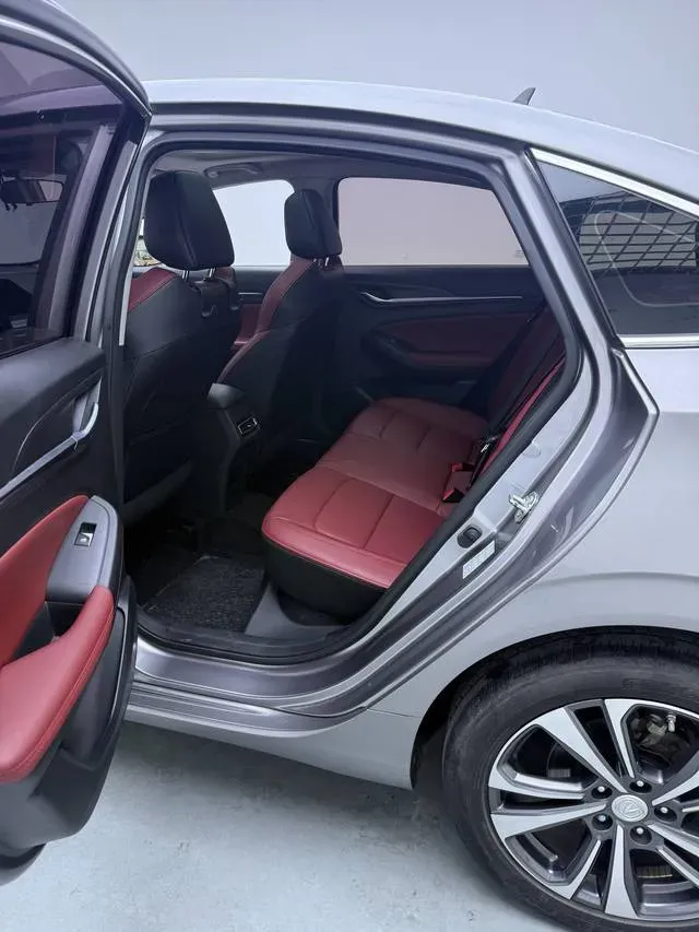 2020 ChangAn Eado 1.4T 158HP L4 7DCT,autocango,china used car exporter,china ev exporter,chinese used car exporter,chinese used ev exporter