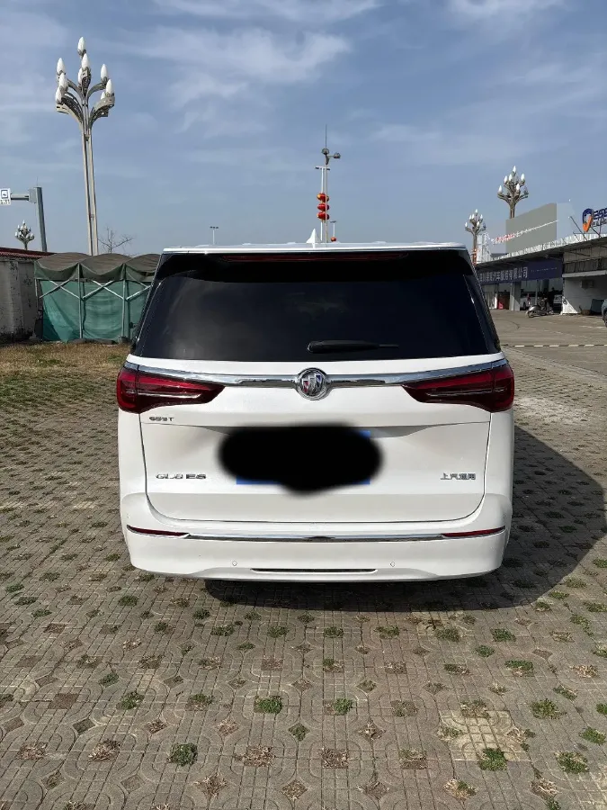 2021 Buick GL8 2.0T 237HP L4 9AT,autocango,china used car exporter,china ev exporter,chinese used car exporter,chinese used ev exporter