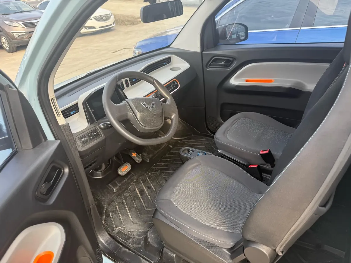 2021 WuLing HongGuang MINI EV BEV 9.3KWH,autocango,china used car exporter,china ev exporter,chinese used car exporter,chinese used ev exporter