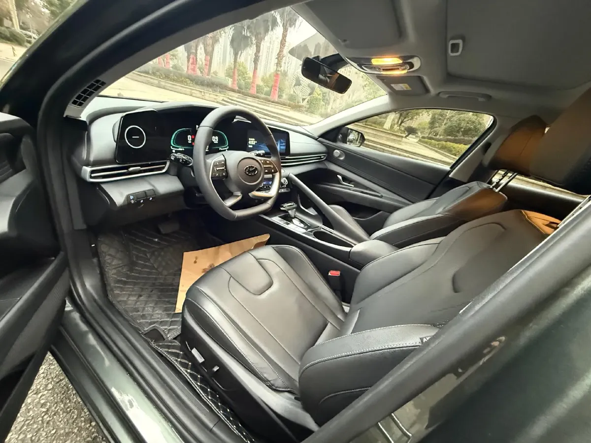 2023 Hyundai Elantra 1.5L 115HP L4 CVT,autocango,china used car exporter,china ev exporter,chinese used car exporter,chinese used ev exporter