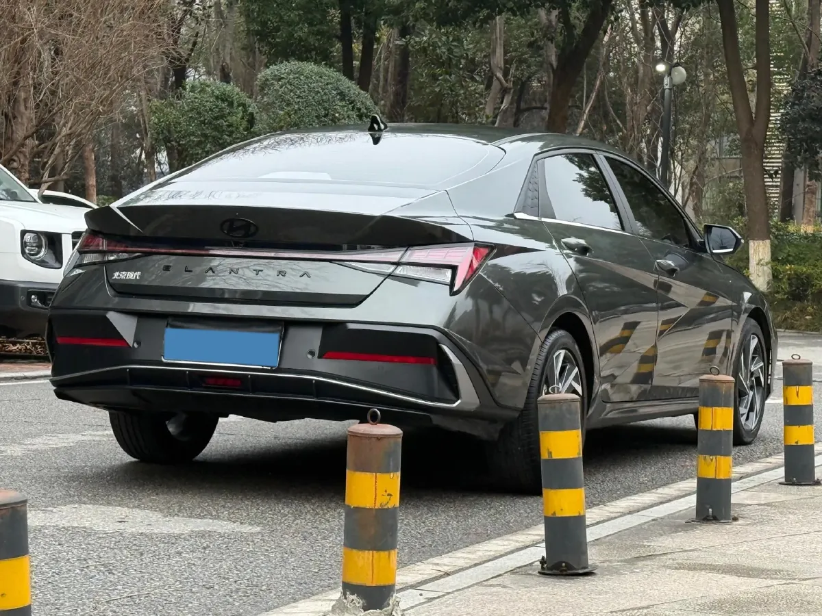 2023 Hyundai Elantra 1.5L 115HP L4 CVT,autocango,china used car exporter,china ev exporter,chinese used car exporter,chinese used ev exporter