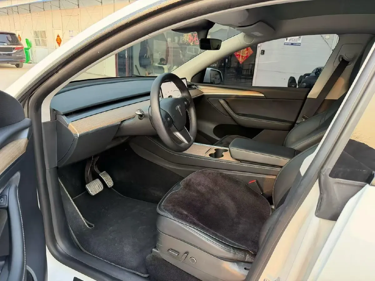 2021 Tesla Model Y BEV 76.8KWH,autocango,china used car exporter,china ev exporter,chinese used car exporter,chinese used ev exporter