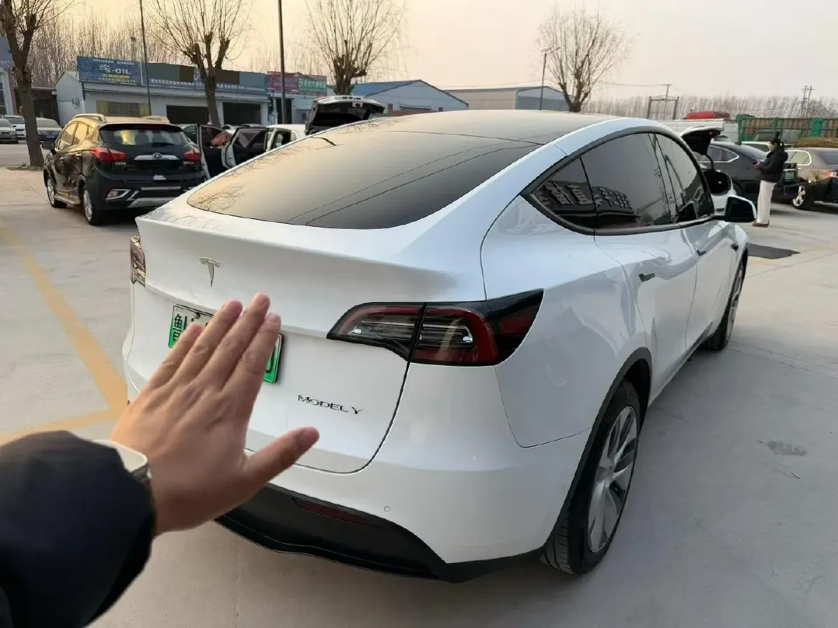 2021 Tesla Model Y BEV 76.8KWH,autocango,china used car exporter,china ev exporter,chinese used car exporter,chinese used ev exporter