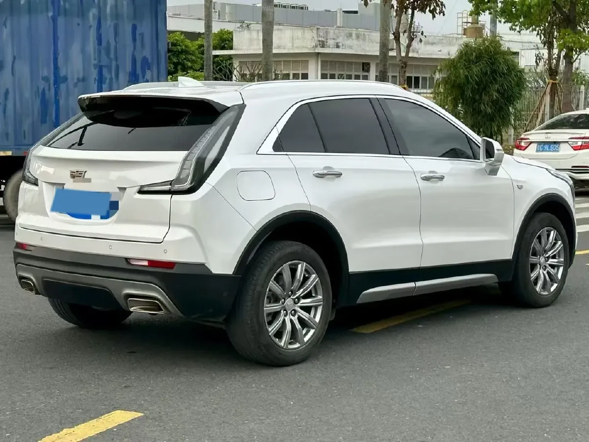 2020 Cadillac XT4 2.0T 241HP L4 9AT,autocango,china used car exporter,china ev exporter,chinese used car exporter,chinese used ev exporter