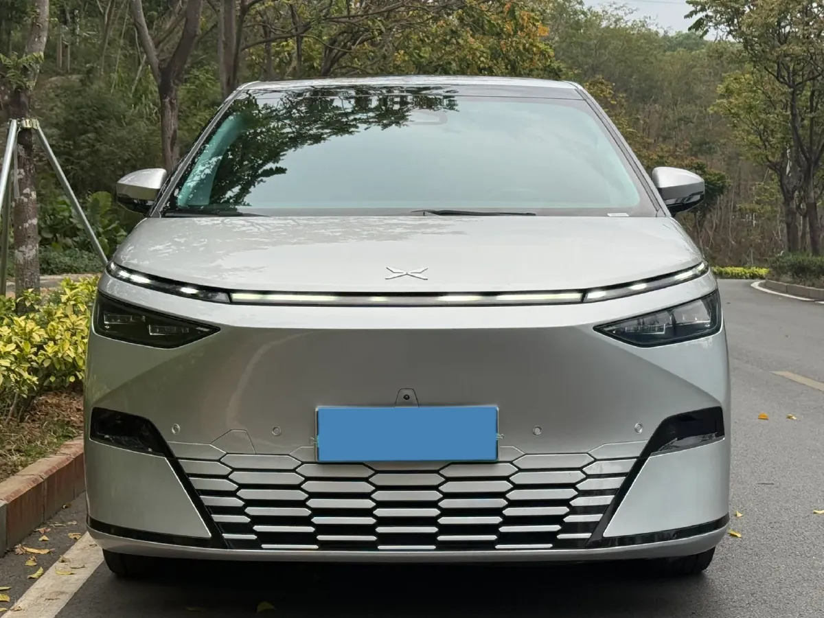 2024 Xpeng X9 BEV 101.5KWH,autocango,china used car exporter,china ev exporter,chinese used car exporter,chinese used ev exporter
