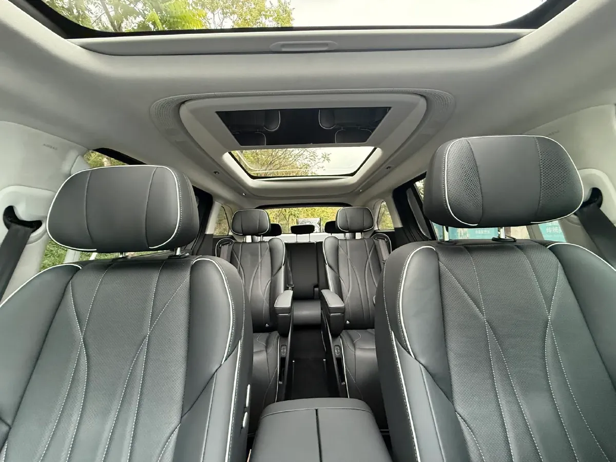 2024 Xpeng X9 BEV 101.5KWH,autocango,china used car exporter,china ev exporter,chinese used car exporter,chinese used ev exporter