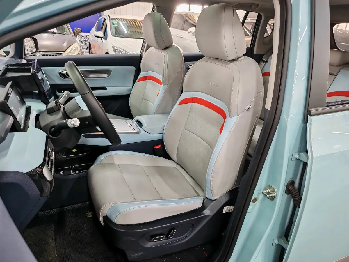 2022 Geely Okavango 1.8T 184HP L4 7DCT,autocango,china used car exporter,china ev exporter,chinese used car exporter,chinese used ev exporter