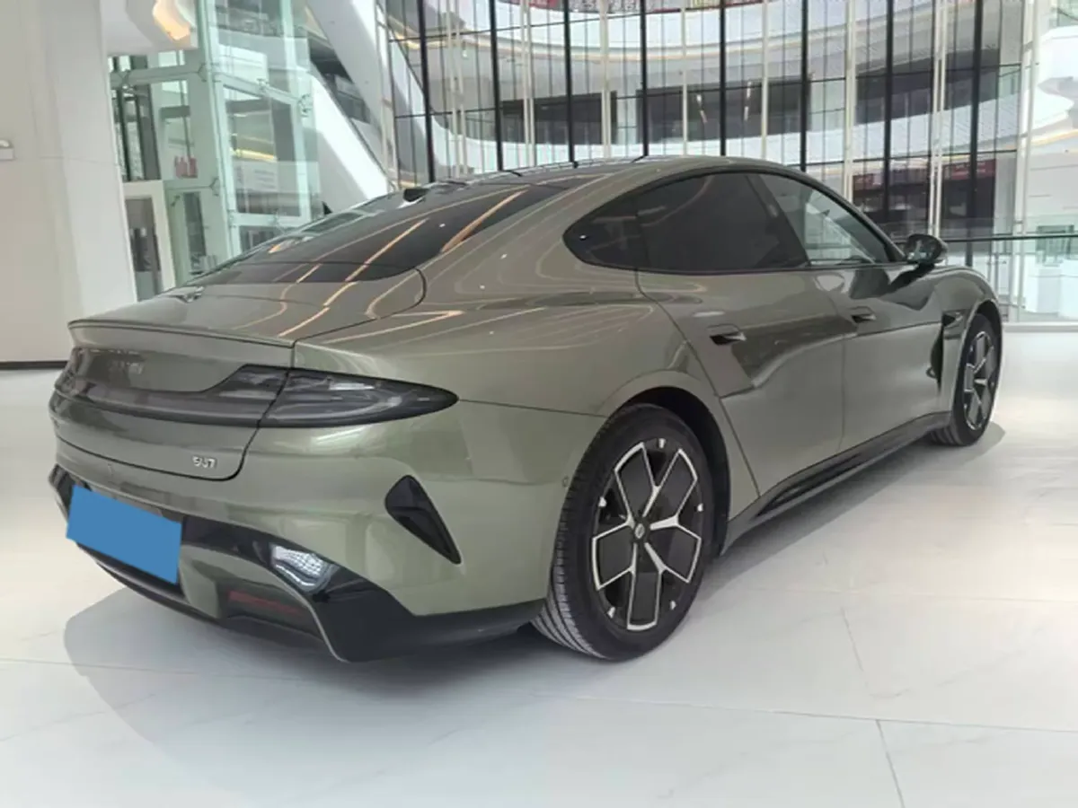 2024 MI SU7 BEV 73.6KWH,autocango,china used car exporter,china ev exporter,chinese used car exporter,chinese used ev exporter