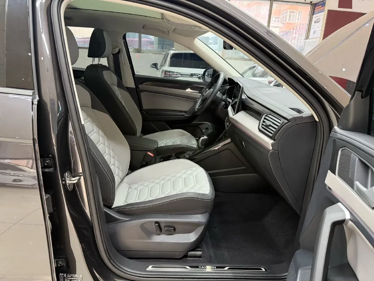 2023 Volkswagen Tayron 1.4T 150HP L4 7DCT,autocango,china used car exporter,china ev exporter,chinese used car exporter,chinese used ev exporter