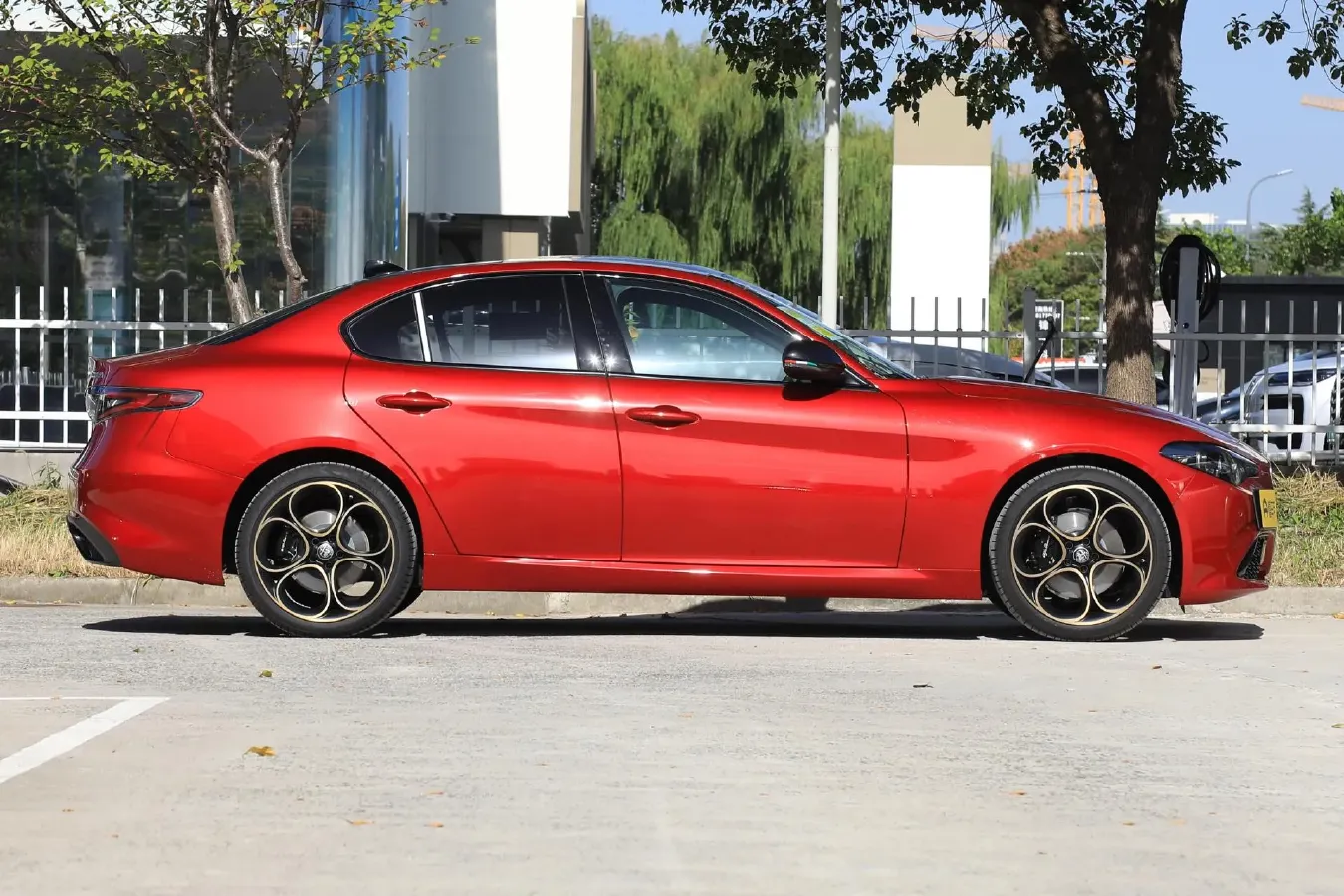 2022 BMW 8 Series 3.0T 333HP L6 8AT,autocango,china used car exporter,china ev exporter,chinese used car exporter,chinese used ev exporter