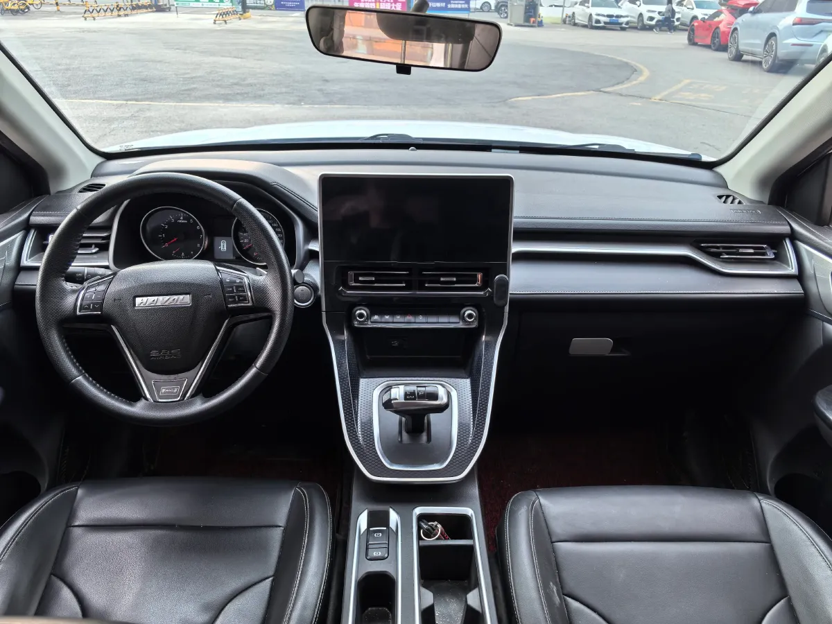 2021 Haval M6 1.5T 150HP L4 7DCT,autocango,china used car exporter,china ev exporter,chinese used car exporter,chinese used ev exporter