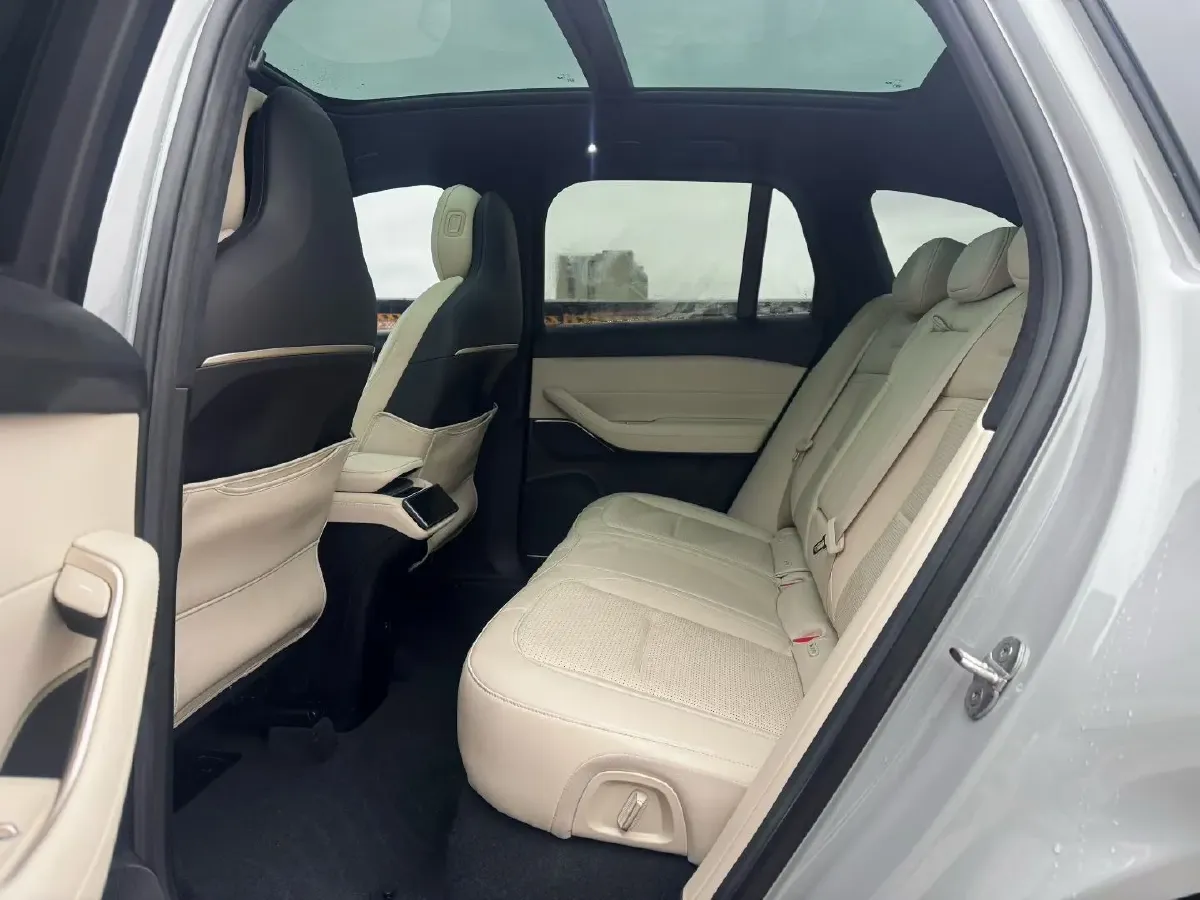 2023 NIO ES6 BEV 75KWH,autocango,china used car exporter,china ev exporter,chinese used car exporter,chinese used ev exporter