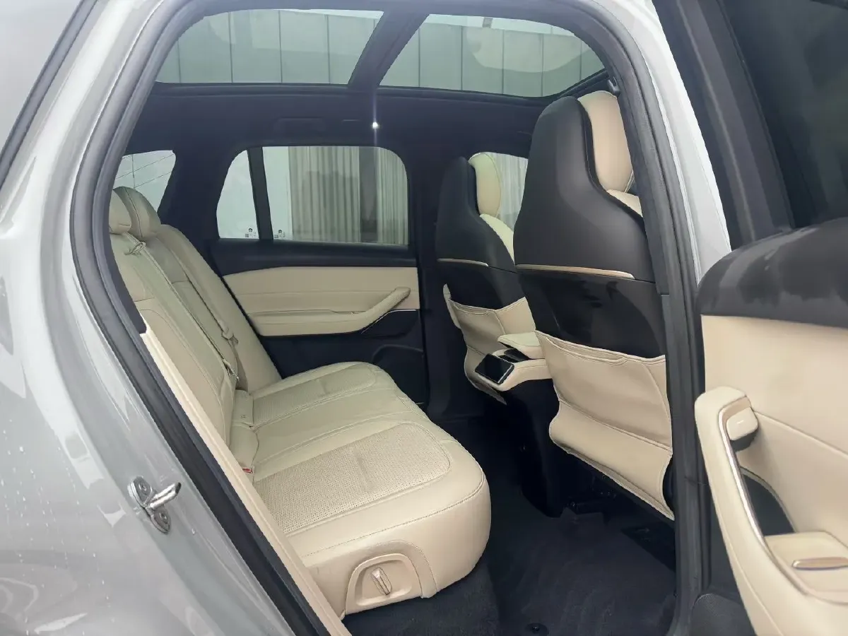 2023 NIO ES6 BEV 75KWH,autocango,china used car exporter,china ev exporter,chinese used car exporter,chinese used ev exporter