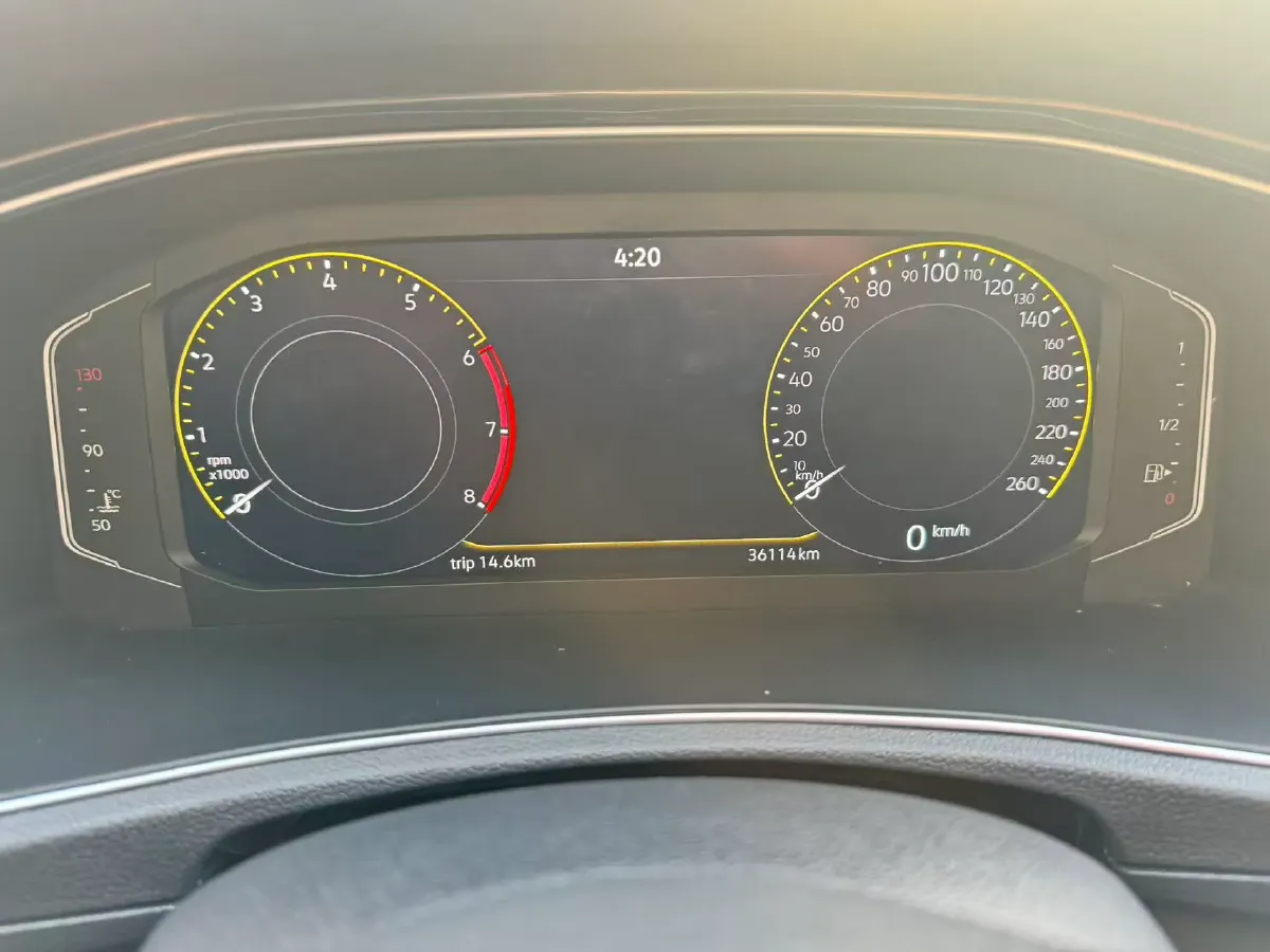 2022 Volkswagen T-Roc 1.4T 150HP L4 7DCT,autocango,china used car exporter,china ev exporter,chinese used car exporter,chinese used ev exporter