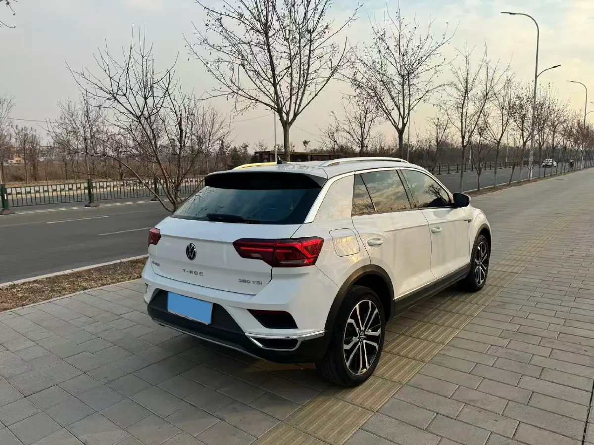2022 Volkswagen T-Roc 1.4T 150HP L4 7DCT,autocango,china used car exporter,china ev exporter,chinese used car exporter,chinese used ev exporter