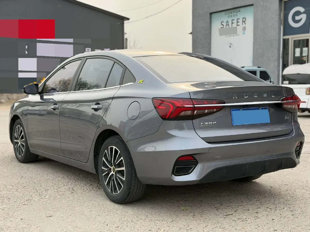 2021 Roewe i5 1.5L 120HP L4 5MT,autocango,china used car exporter,china ev exporter,chinese used car exporter,chinese used ev exporter