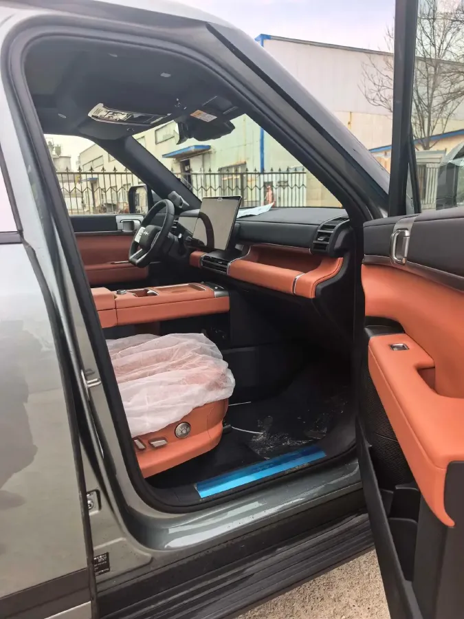 2025 FangChengBao Tai 7 1.5T 156HP L4 E-CVT PHEV,autocango,china used car exporter,china ev exporter,chinese used car exporter,chinese used ev exporter