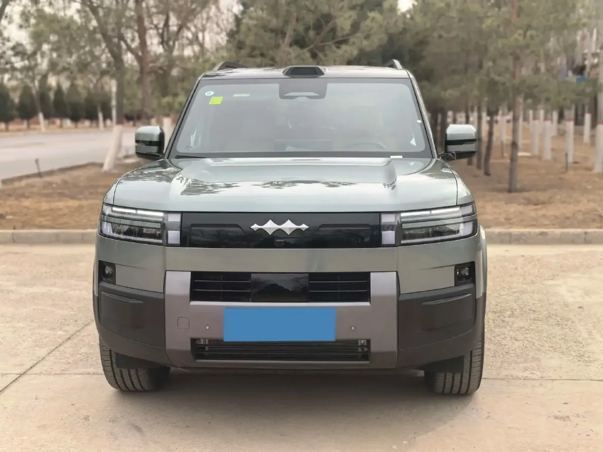 2025 FangChengBao Tai 7 1.5T 156HP L4 E-CVT PHEV,autocango,china used car exporter,china ev exporter,chinese used car exporter,chinese used ev exporter