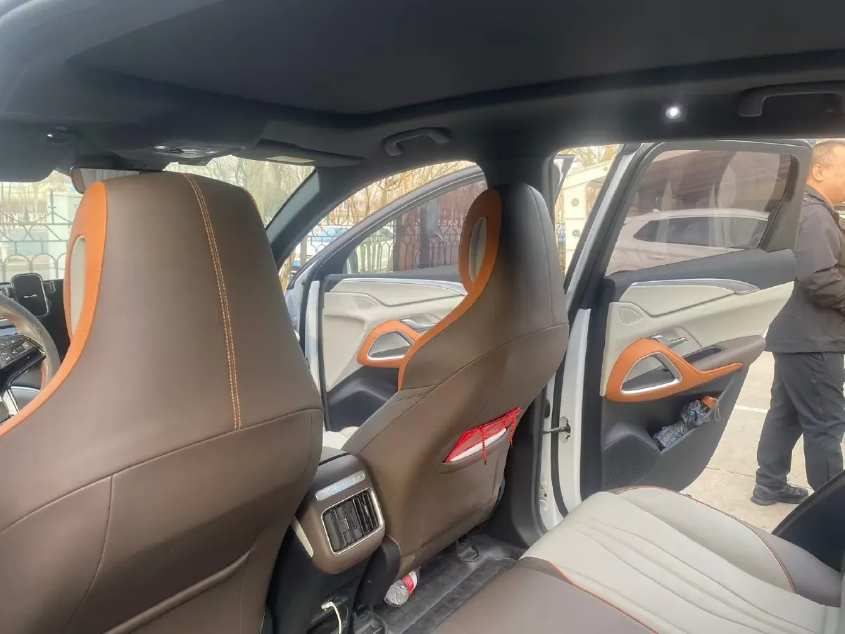 2022 Geely JiaJi 1.5T 177HP L3 7DCT PHEV 15.5KWH,autocango,china used car exporter,china ev exporter,chinese used car exporter,chinese used ev exporter