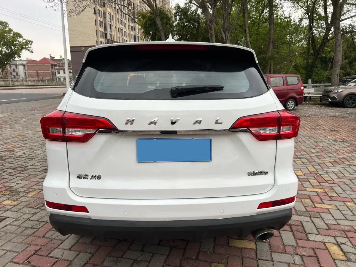2019 Haval M6 1.5T 150HP L4 7DCT,autocango,china used car exporter,china ev exporter,chinese used car exporter,chinese used ev exporter