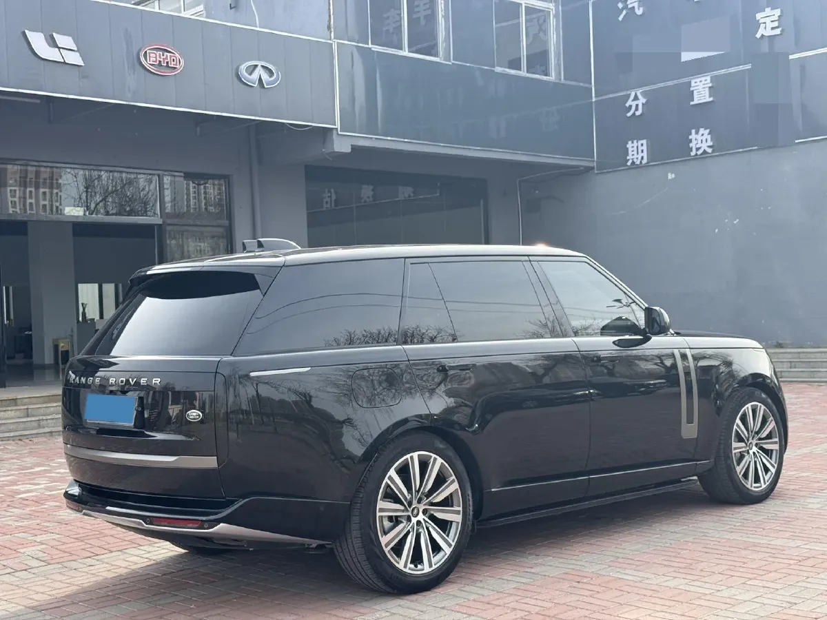 2025 Land Rover Range Rover 3.0T 400HP L6 8AT,autocango,china used car exporter,china ev exporter,chinese used car exporter,chinese used ev exporter