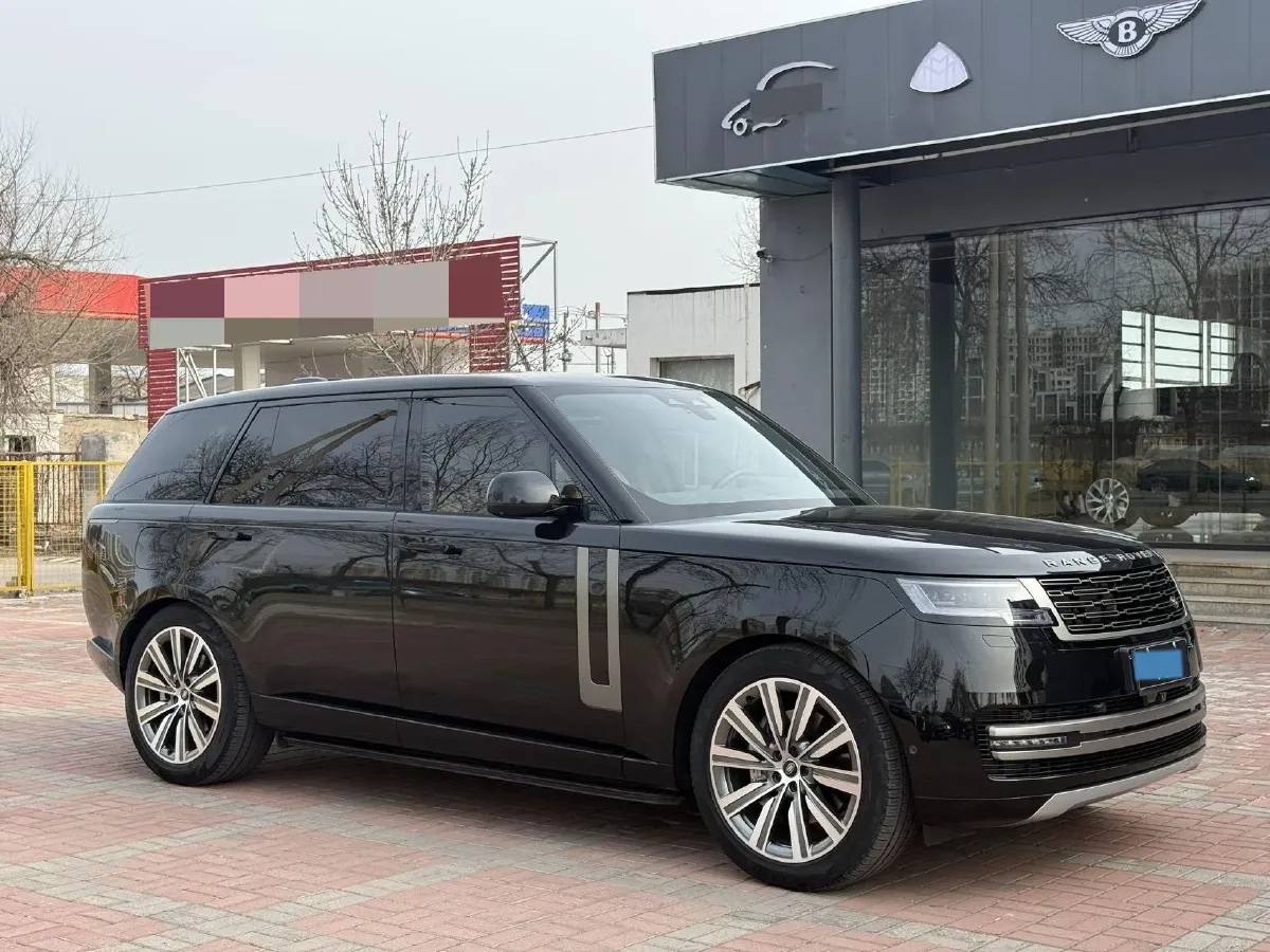 2025 Land Rover Range Rover 3.0T 400HP L6 8AT,autocango,china used car exporter,china ev exporter,chinese used car exporter,chinese used ev exporter
