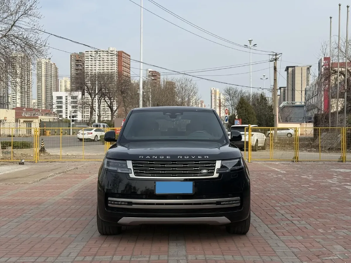 2025 Land Rover Range Rover 3.0T 400HP L6 8AT,autocango,china used car exporter,china ev exporter,chinese used car exporter,chinese used ev exporter