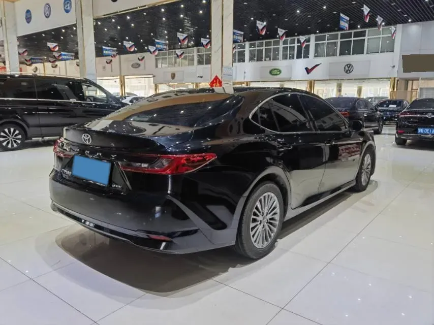 2024 Toyota Camry 2.0L 152HP L4 E-CVT Hybrid,autocango,china used car exporter,china ev exporter,chinese used car exporter,chinese used ev exporter