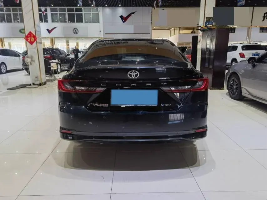 2024 Toyota Camry 2.0L 152HP L4 E-CVT Hybrid,autocango,china used car exporter,china ev exporter,chinese used car exporter,chinese used ev exporter