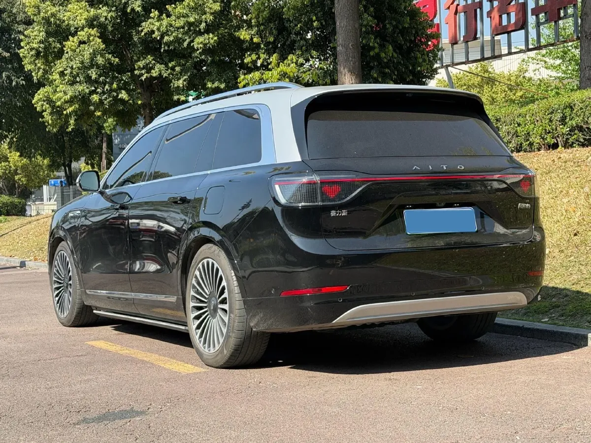 2024 AITO AITO M9 1.5T 152HP L4 REEV 42KWH,autocango,china used car exporter,china ev exporter,chinese used car exporter,chinese used ev exporter